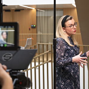 Hertta Vuorenmaa behind the scenes picture for the Future of Work lesson recording 