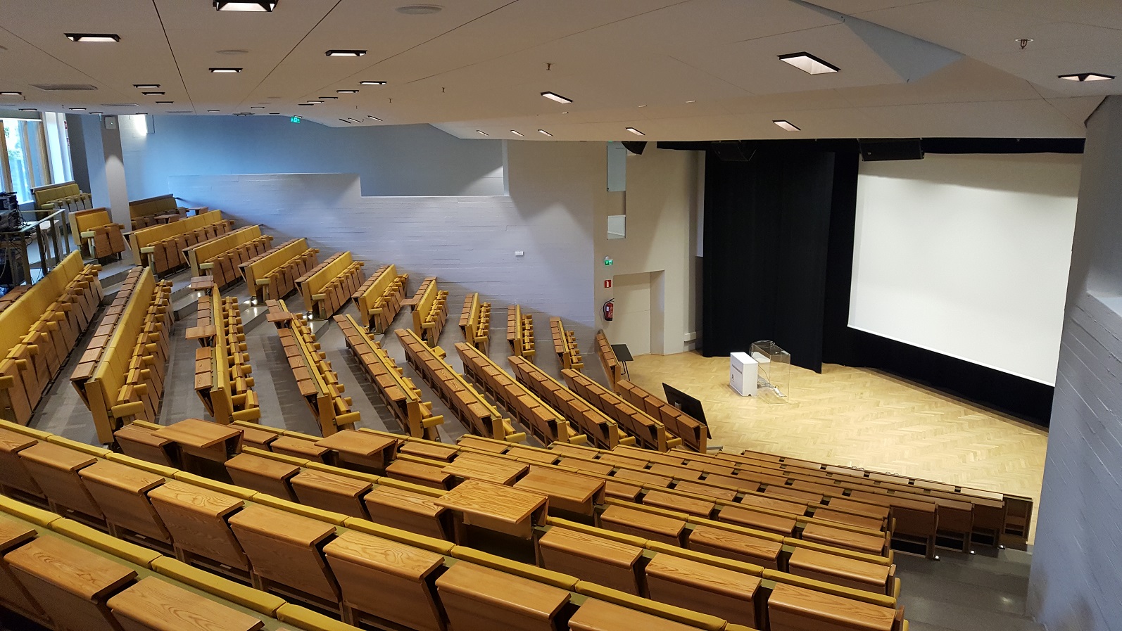 Dipoli auditorio