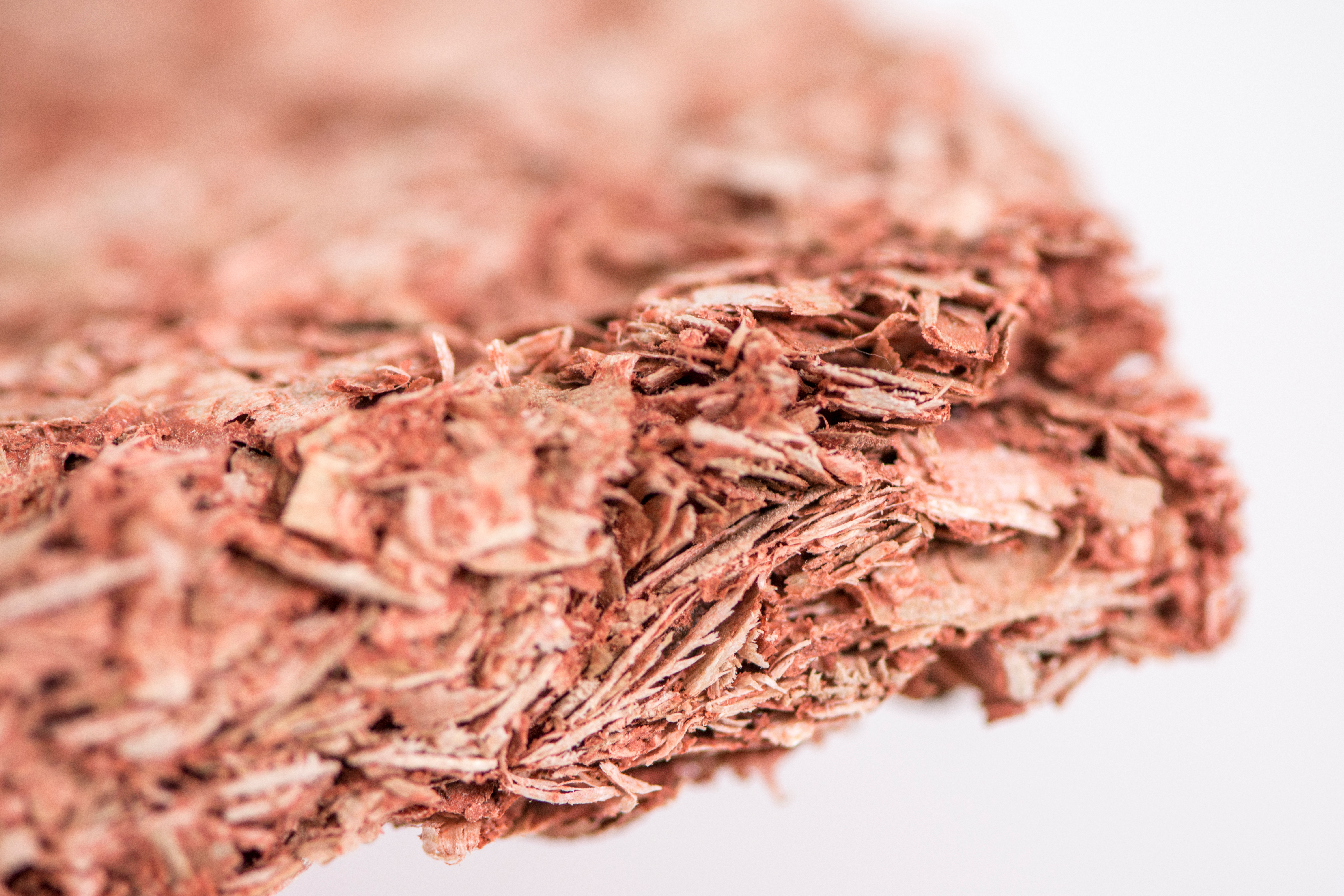 Casted wood chips, researcher Heidi Turunen, photo Valeria Azovskaya