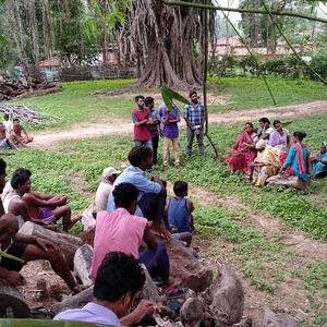 Live-in-labs vierailu intialaisessa kylässä