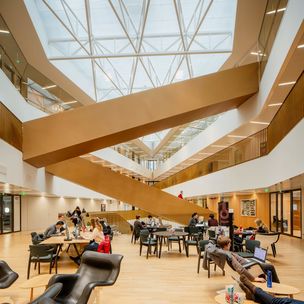 BIZ Main Building by Mika Huisman