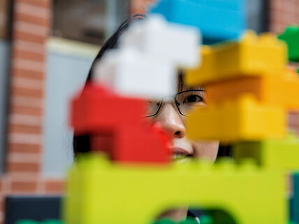 Professor Yu Xiao. Photographer: Mikko Raskinen.