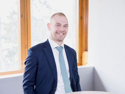 Aalto-yliopiston alumniverkoston johtoryhmän jäsen Jaakko Eteläaho. Kuva: Mikko Raskinen