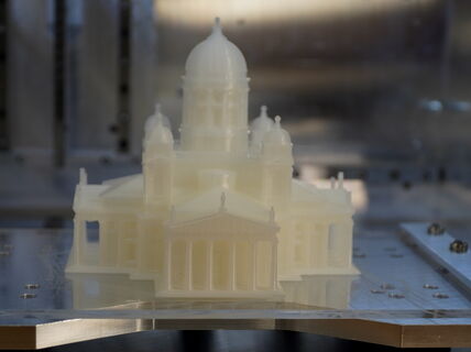 Mehta Heino 3D printer printing the Helsinki Cathedral
