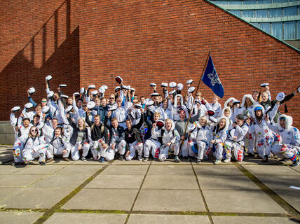 Sähköinsinöörikillan lakkienjako/ Aalto-yliopisto / kuva: Essi Jukkala