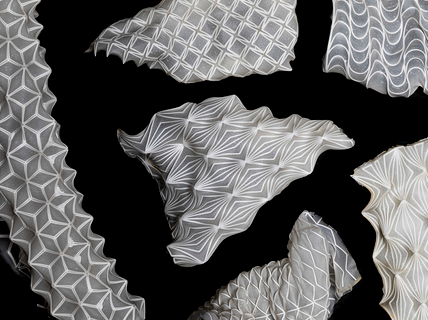 In_Tension_4_Photo_by_ Eeva Suorlahti.png