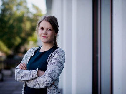 Master's student Emmi Krantz standing outside / Aalto University School of Science, Department of Computer Science
