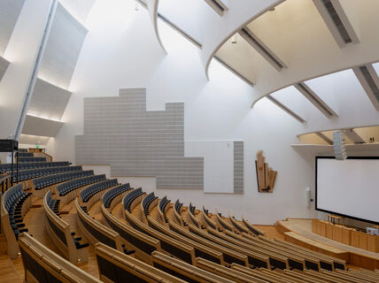 Otakaari 1 Grand hall empty