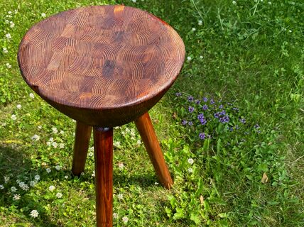 Ligniinillä käsitelty tuoli