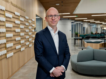 Omistajuuden professori Samuli Knüpfer. Kuva: Aalto-yliopisto / Roope Kiviranta