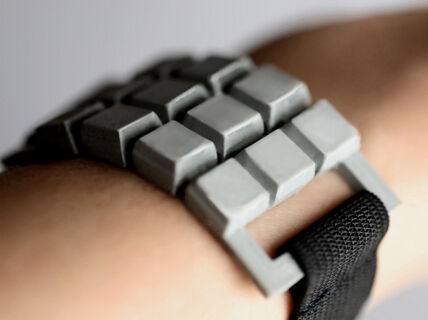 A device attachable to the forearm is one of the possibilities the hentoTouch team is currently exploring. Photo: Juliana Harkki.