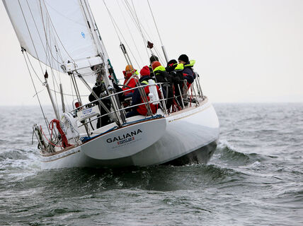 Sailing team at the sea, picture: Tapio Lehtinen Sailing