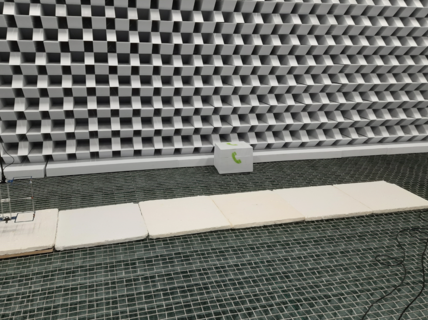 Measurement of how sound waves bend towards the absorption material. Photo by Aalto University, Tapio Lokki