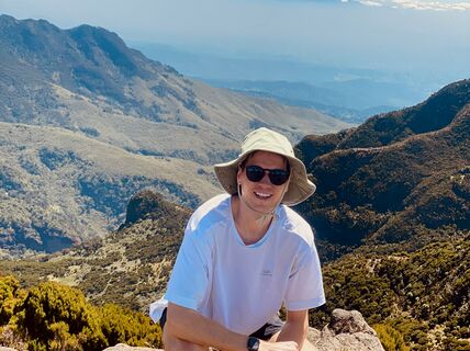 Anton Jantunen Aberdare vuorilla Keniassa.