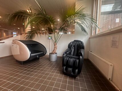 Hierontatuoli Kandidaattikeskuksessa.