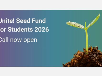 Teksti: Unite! Seed Fund for Students 2026. Haku nyt auki. Kuva: Taimi kasvaa maasta.