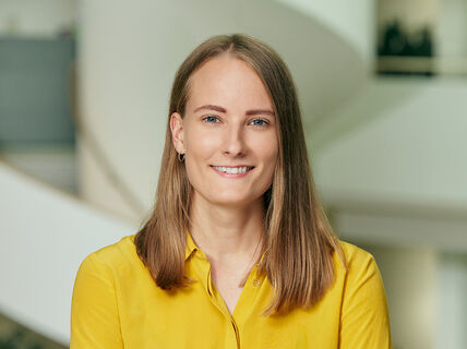 Alum Maija Kirveennummi