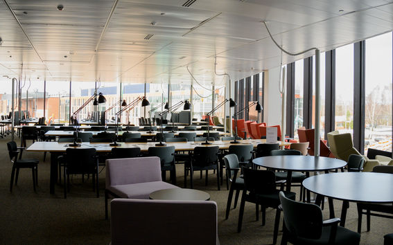 Kauppakorkeakoulu, Learning Hub. Kuva: Roope Kiviranta / Aalto-yliopisto