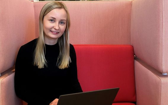 Opiskelija Åsa Liesola