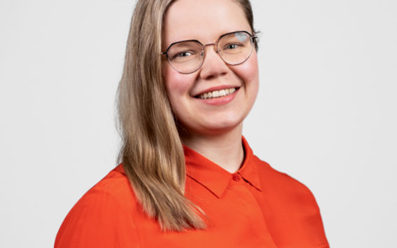 Kasvokuva energia-asiantuntija Emma Bergistä