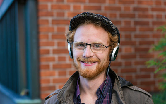 Aalto-yliopisto, Otaniemi stories: Julian Ilinca, elektroniikan ja sähkötekniikan opiskelija / kuvaaja: Sinikoski