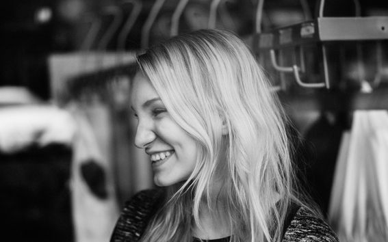 Aalto-yliopisto, Otaniemi stories: Petra Hovi, kauppatieteiden opiskelija / Kuvaaja: Sinikoski