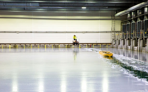 Experiment at the Aalto Ice Tank 