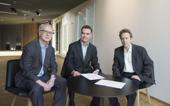 Kuvassa Tomi Seppälä, Jari Huikku ja Jouko Karjalainen