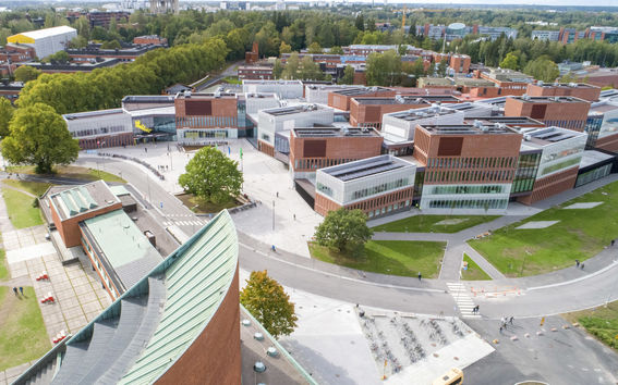 Aalto-yliopisto Aalto University Väre Kandidaattikeskus A Bloc Undergraduate Centre Otaniemi Kuva: Mikko Raskinen / Aalto-yliopisto