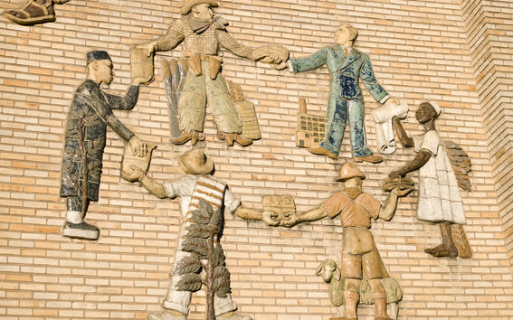 School of Business main building relief Paikan henki, photo by Aki-Pekka Sinikoski