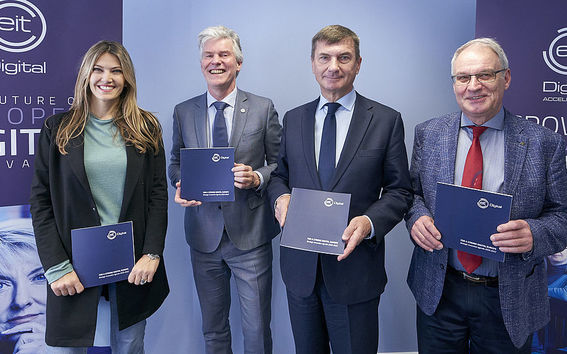 csm_19-02-07_Utopix_EIT_Digital_Press_Conference-28_Quick_pack_9df8cafac7