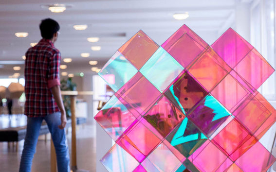 Crystal_Flowers_kuvituskuva_Suomen_Akatemian_rahoitusuutiseen_kuva_Mikko_Raskinen