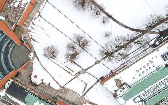 campus kampus Otakaari 1 winter talvi Kuva: Mikko Raskinen / Aalto-yliopisto