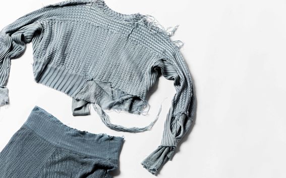 Knitted Ioncell clothes designed by Anna Semi. Photo: Eeva Suorlahti