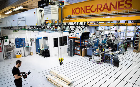 Ilmatar Open Innovation Environment with crane and operator