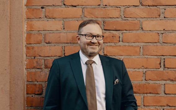 Janne Viskari / Digi- ja väestötietovirasto / Aalto-yliopisto / alumni/ Sähkötekniikan korkeakoulu