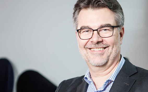 Dekaani Tuomas Auvinen