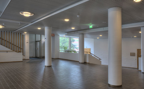 Otakaari 1 U-siiven aula