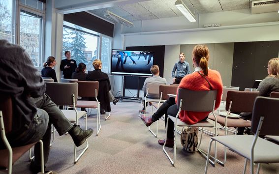 In practice, the research support carried out by the Living+ becomes visible for example by facilitating cross-disciplinary networks of researchers.