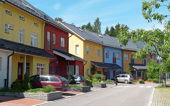 Townhouses in Malminkartano. Photo: Eija Hasu