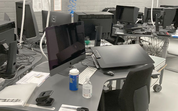 F011 iMac and Cintiq