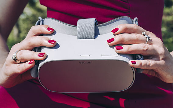 Virtuaalilasit, kuva: Aleksi Poutanen