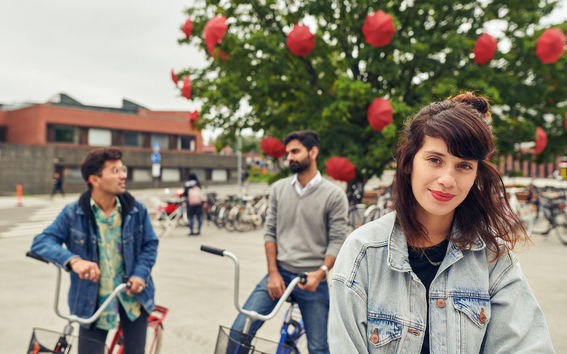 Three people dicussing casually