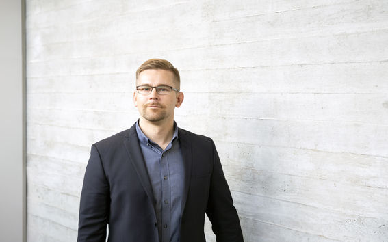 Apulaisprof. Jukka Sihvonen. Kuva: Mortti Saarnia