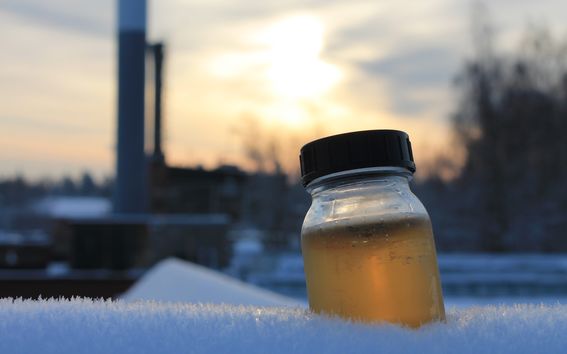 The optimal material composition can store heat for several months if it is kept in cool conditions.