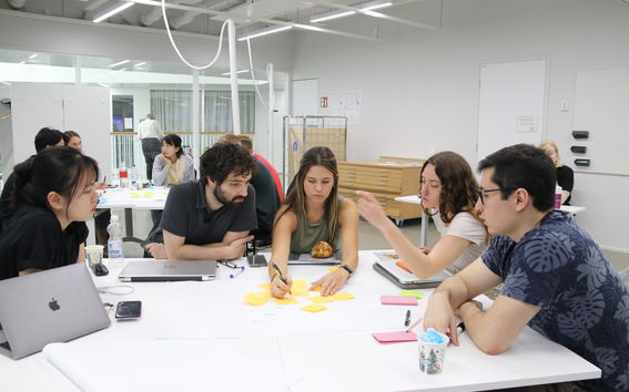 Summer school students utilising design thinking method