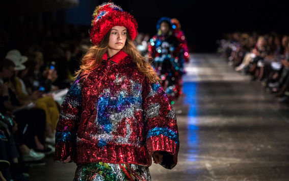 Aalto-yliopisto Taiteiden ja suunnittelun korkeakoulu, Näytös 19