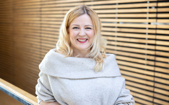 Niina Nurmi, photo by Mikko Raskinen.