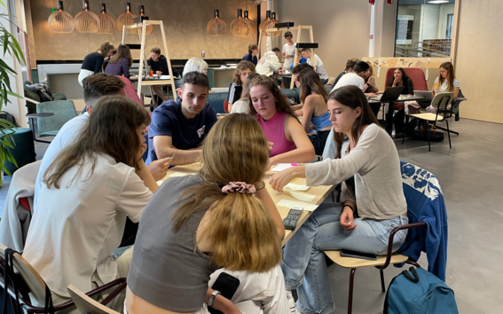 Unite! Summer School students  working in groups at Aalto University. 