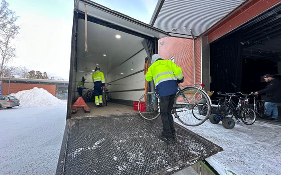 Loading the bikes to the truck